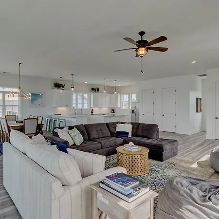 124 Windjammer Dr By Carolina Stays